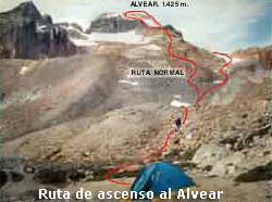 Ruta de ascenso al Alvear