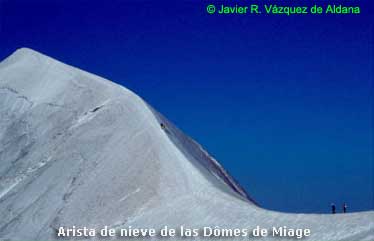 Arista de nieve de las Dômes de Miage